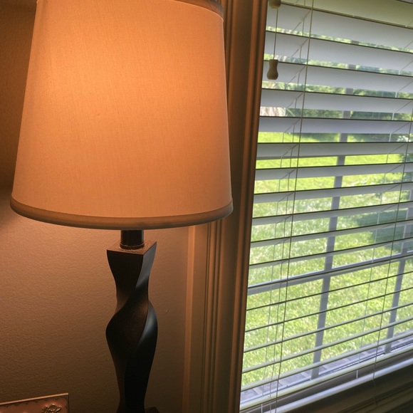 2 simple lamps - Picture 7 of 7